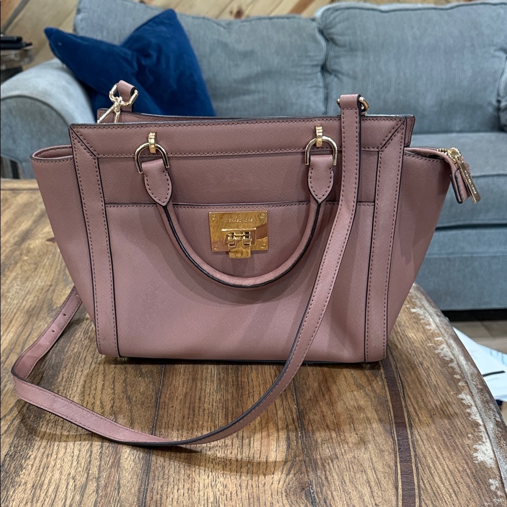 Elegant Brown Handbag